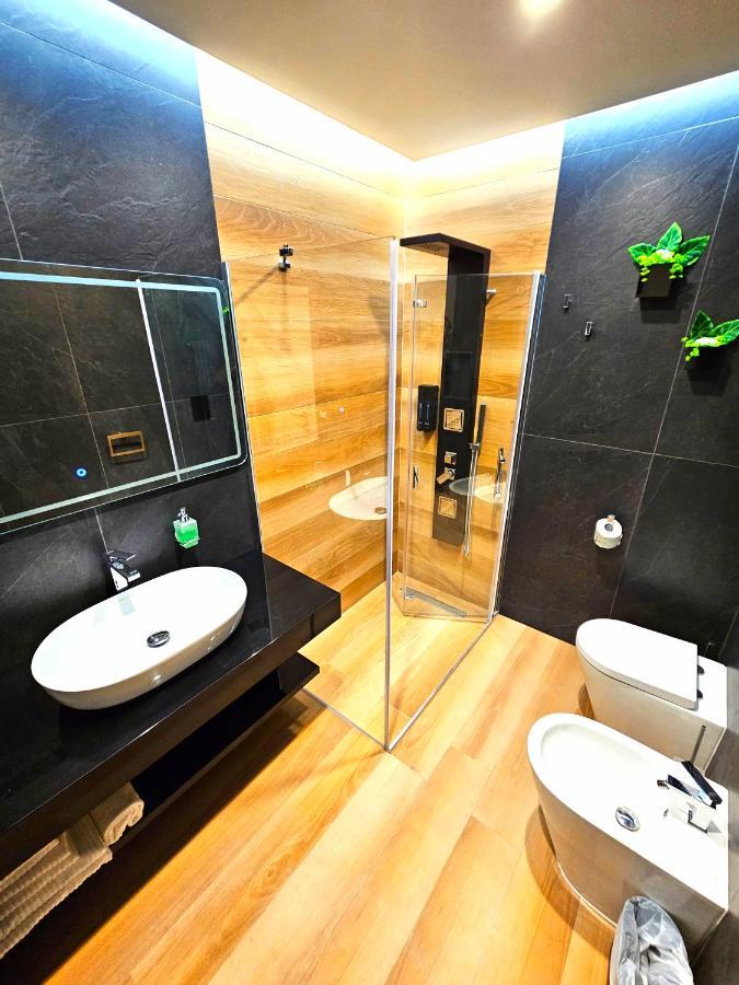 Trilogy Prestige - Premium Bed & Breakfast *